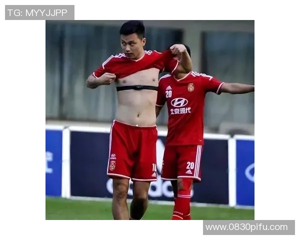 足球明星为何热衷纹身背后的故事与文化意义解析 足球明星为何热衷纹身背后的故事与文化意义解析