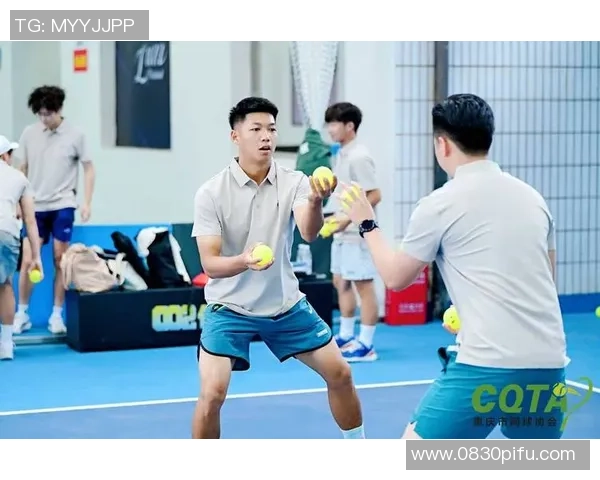 重庆网球队团队协作引发热议球员间默契与竞争的微妙平衡探讨 重庆网球队团队协作引发热议球员间默契与竞争的微妙平衡探讨