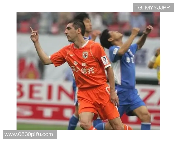 武汉足球队崛起之路:从默默无闻到总决赛的辉煌历程 武汉足球队崛起之路:从默默无闻到总决赛的辉煌历程